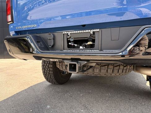 Used 2025 Chevrolet Colorado ZR2 AWD/4WD image 14