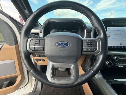 Used 2021 Ford F150 Lariat AWD/4WD image 15