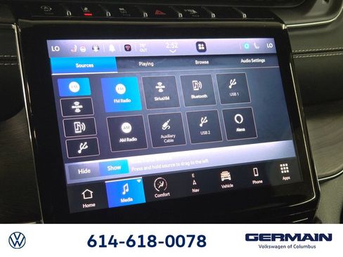 Used 2023 Jeep Grand Cherokee Overland AWD/4WD image 26