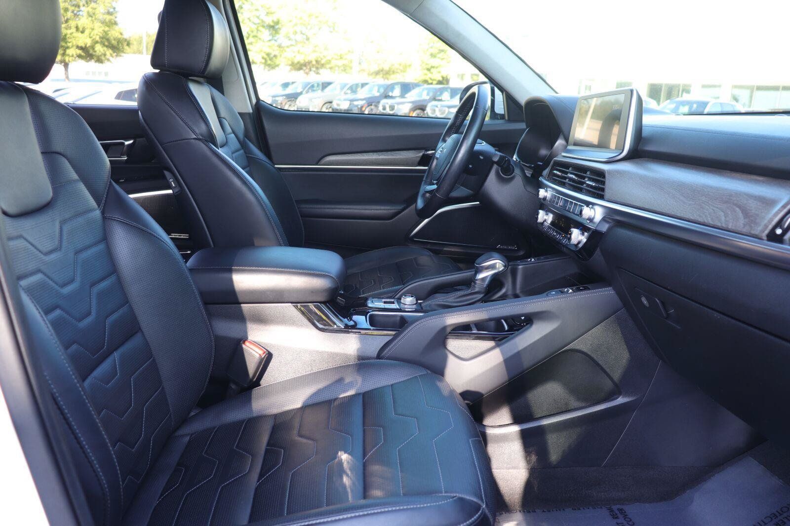 Used 2022 Kia Telluride SX w/ SX Prestige Package AWD/4WD image 19