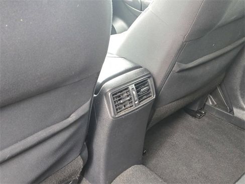 Used 2019 Nissan Rogue S w/ Special Edition Package image 10