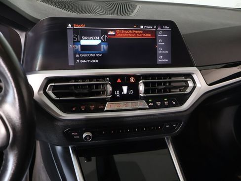 Used 2019 BMW 330i Sedan w/ Convenience Package RWD image 5
