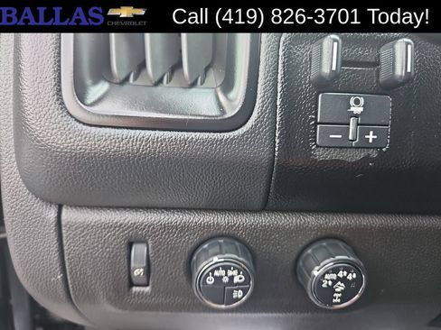 Certified 2021 Chevrolet Colorado ZR2 w/ ZR2 Midnight Special Edition AWD/4WD image 18