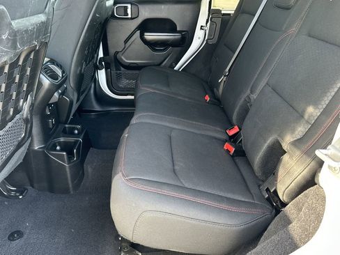 Certified 2019 Jeep Wrangler Unlimited Rubicon image 14