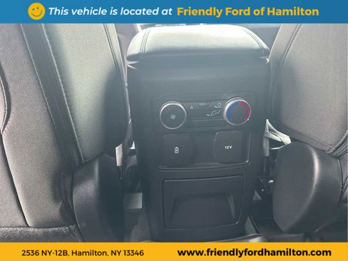 Used 2022 Ford Explorer XLT image 47