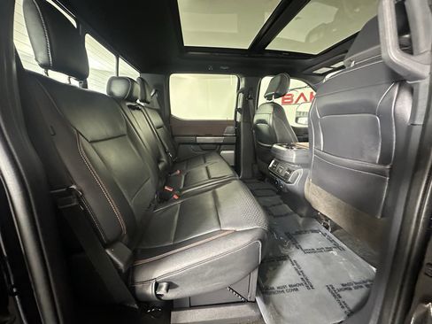 Used 2022 Ford F150 Lariat w/ Equipment Group 502A High AWD/4WD image 27