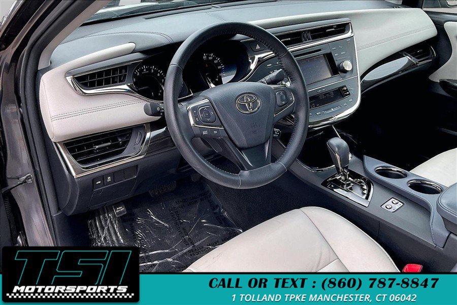 Used 2013 Toyota Avalon XLE Premium FWD image 14
