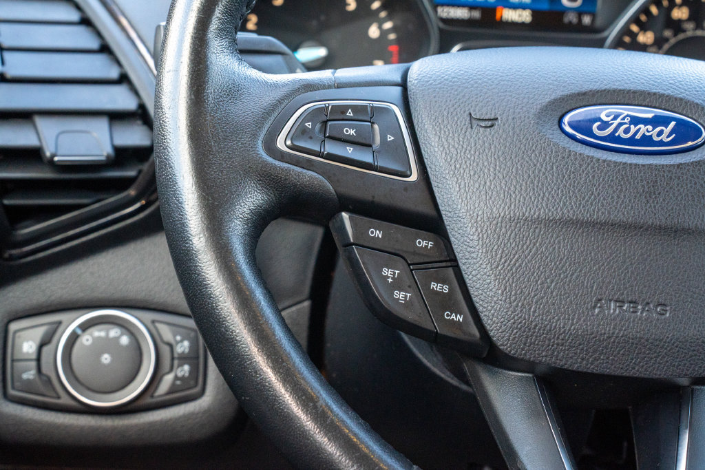 Used 2018 Ford Escape SEL AWD/4WD image 21
