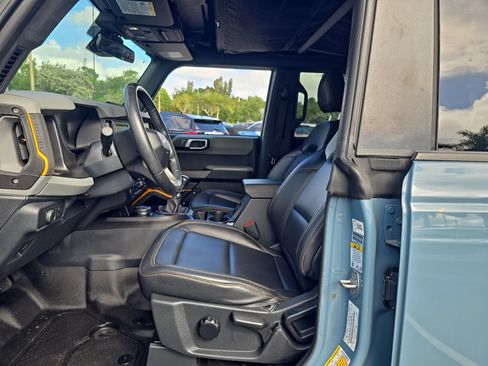 Used 2022 Ford Bronco Badlands AWD/4WD image 5