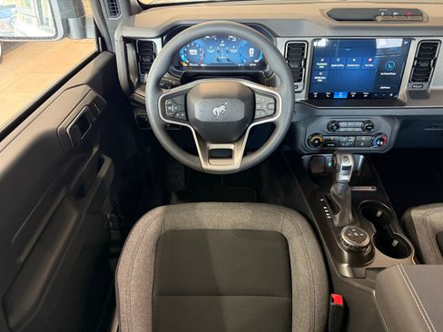 New 2026 Ford Bronco 2-Door image 27