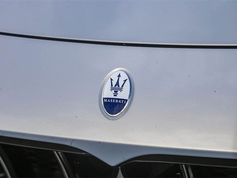 Used 2024 Maserati Grecale GT image 5