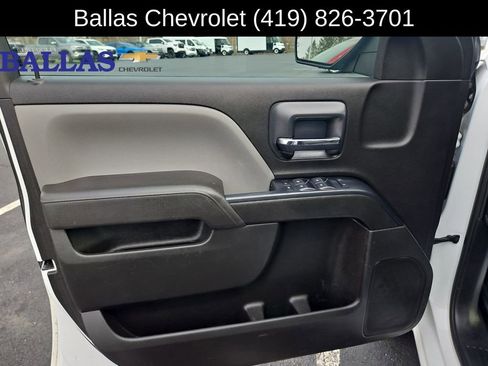 Certified 2018 Chevrolet Silverado 1500 W/T w/ Trailering Package image 22
