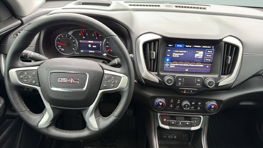 Used 2024 GMC Terrain SLT w/ Tech Package AWD/4WD image 18