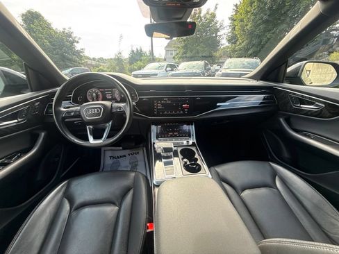 Used 2021 Audi Q8 Premium Plus w/ Premium Plus Package AWD/4WD image 25