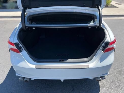 Used 2022 Toyota Camry XSE w/ Carpet Mat Package (TMS) FWD image 29