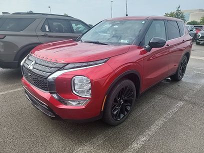 Used 2024 Mitsubishi Outlander SE Black Edition