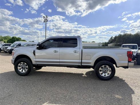 Used 2021 Ford F250 Platinum w/ FX4 Off-Road Package AWD/4WD image 8