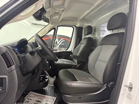 New 2025 RAM ProMaster 1500 w/ Premium Convenience Group image 10