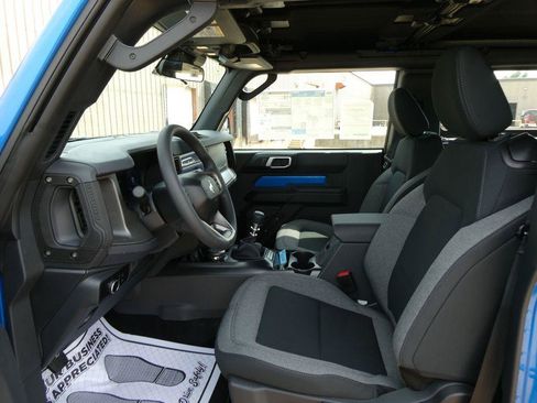 New 2026 Ford Bronco 2-Door AWD/4WD image 12