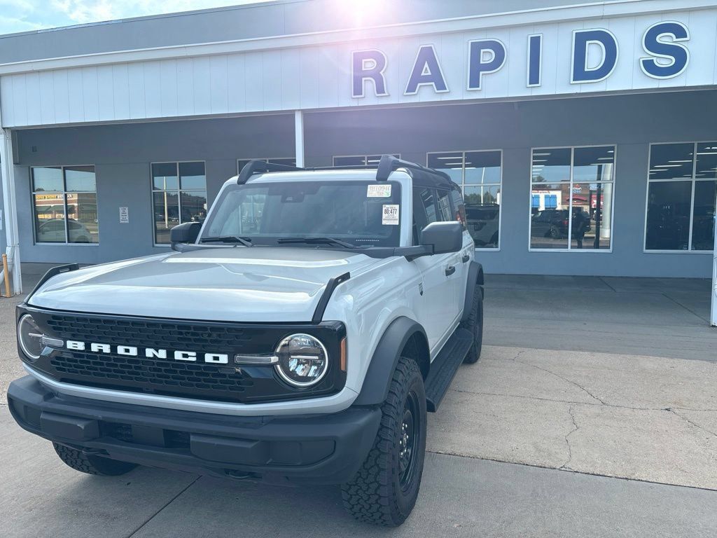 Used 2026 Ford Bronco Big Bend AWD/4WD image 2