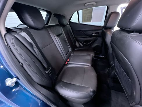 Used 2020 Buick Encore Sport Touring FWD image 36