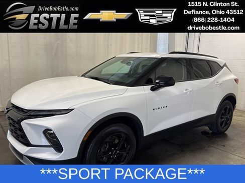 Used 2024 Chevrolet Blazer LT w/ Convenience Package FWD image 1