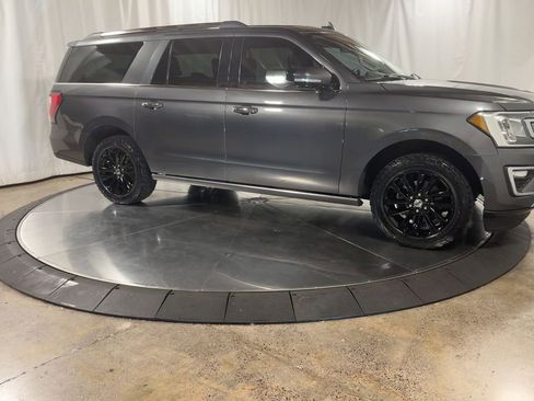 Used 2019 Ford Expedition Max Limited image 3
