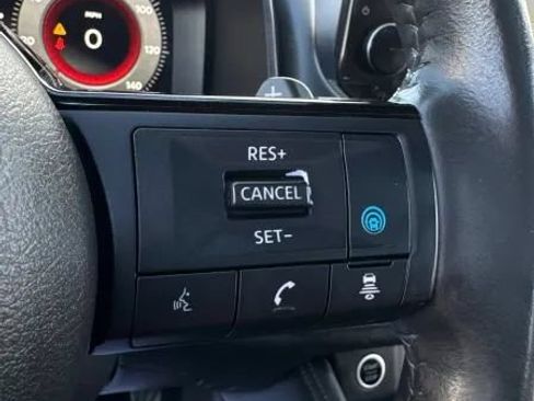 Used 2021 Nissan Rogue Platinum FWD image 29
