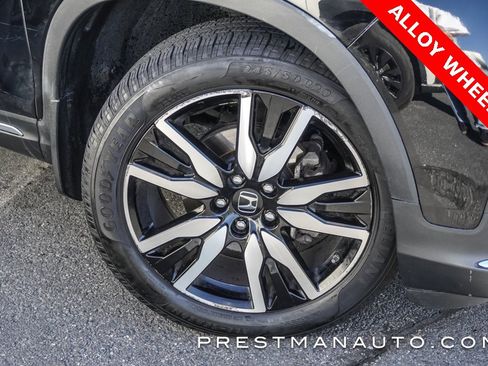Used 2020 Honda Pilot Touring image 11