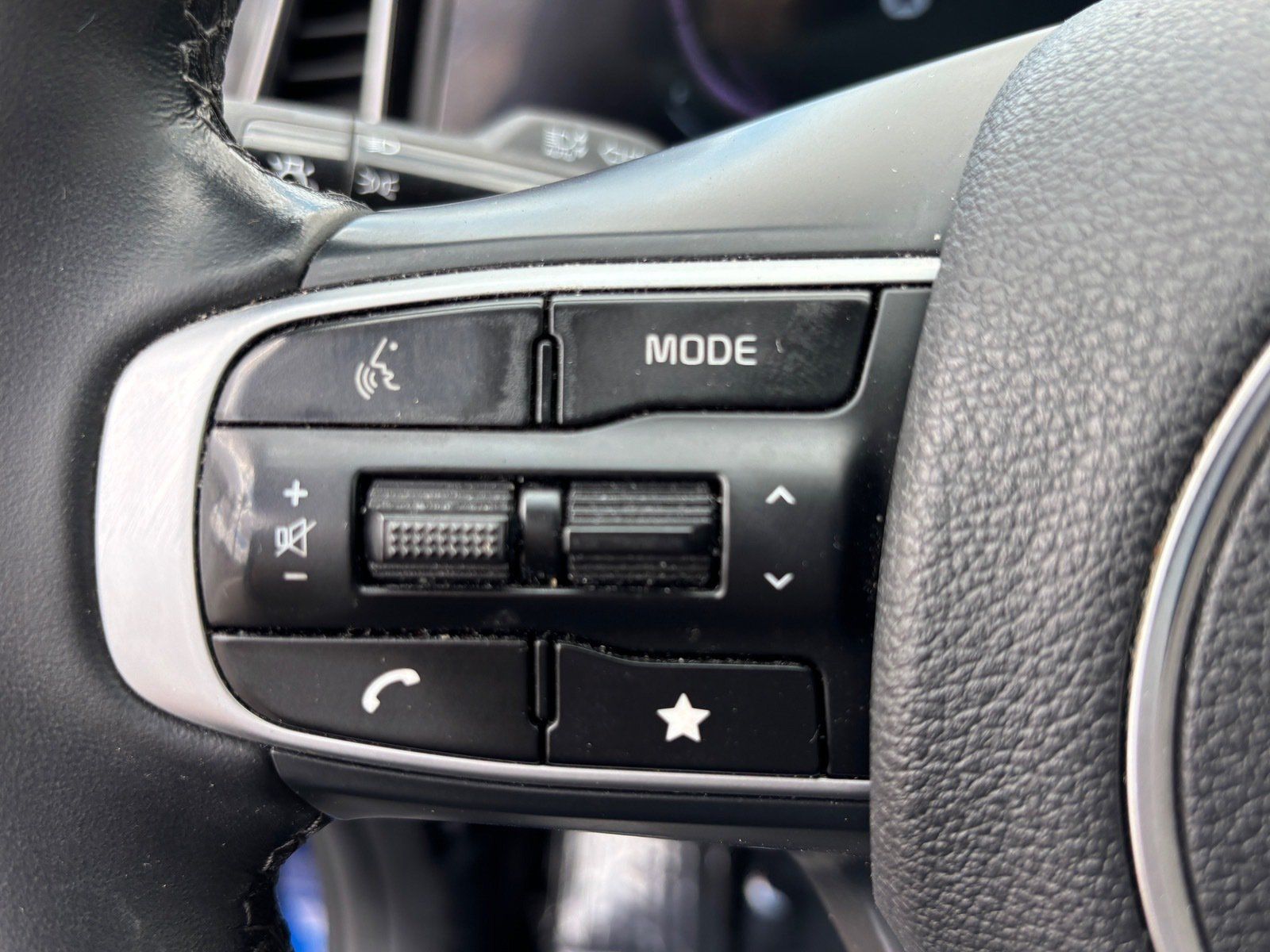 Certified 2024 Kia Sportage EX FWD image 22