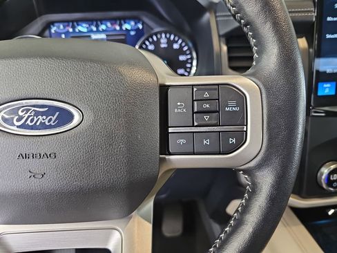 Used 2022 Ford Expedition XLT RWD image 18