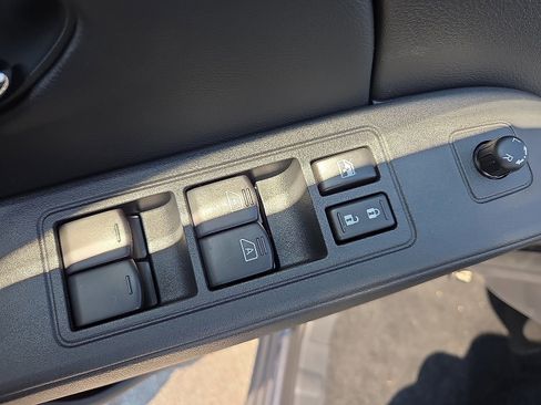 New 2026 Nissan Frontier SV w/ Tow Package image 15