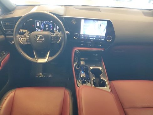 Used 2025 Lexus NX 250 250 Premium image 14