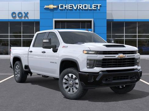 New 2026 Chevrolet Silverado 2500 Custom w/ Custom Convenience Package AWD/4WD image 7