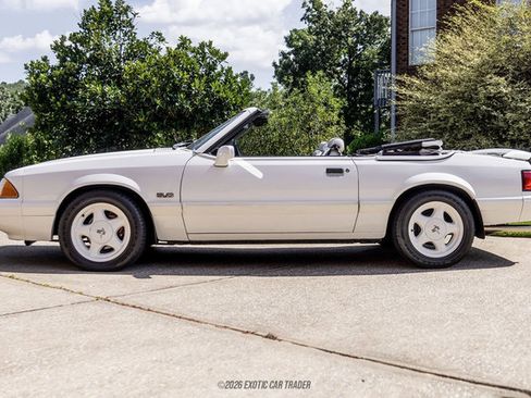Used 1993 Ford Mustang LX RWD image 3