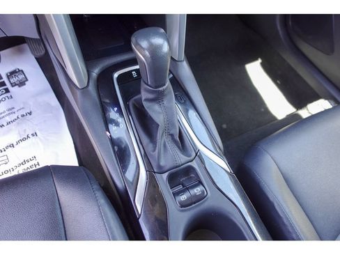 Certified 2023 Toyota Corolla Cross XLE FWD image 22