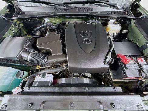 Certified 2021 Toyota Tacoma TRD Off-Road w/ TRD Premium Off Road Package image 31