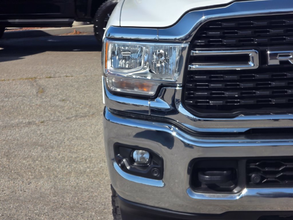 Certified 2024 RAM 2500 Big Horn w/ Off Road Package AWD/4WD image 3