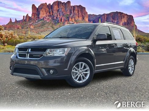 Used 2016 Dodge Journey SXT image 2