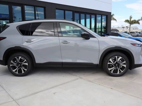 Used 2026 MAZDA CX-5 Preferred AWD/4WD image 2