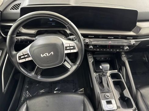Certified 2025 Kia Telluride S FWD image 24