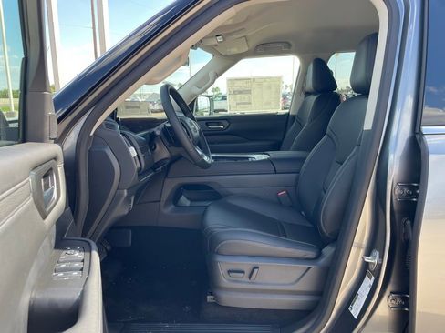 New 2026 Nissan Armada SV image 14