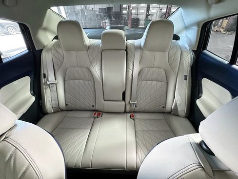 New 2026 Nissan Sentra SL w/ Floor Mat Package FWD image 22