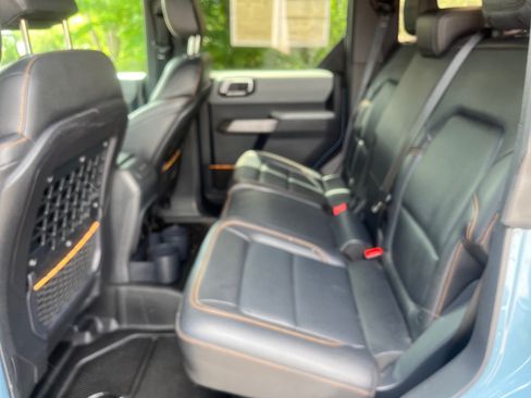 Used 2022 Ford Bronco Badlands w/ Sasquatch Package AWD/4WD image 18