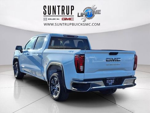 Used 2023 GMC Sierra 1500 SLE image 27