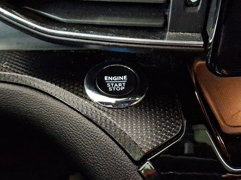 Certified 2023 Ford Explorer ST-Line w/ Class IV Trailer Tow Package image 22