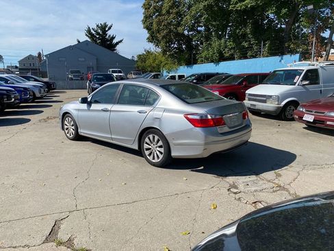 Used 2013 Honda Accord EX image 8