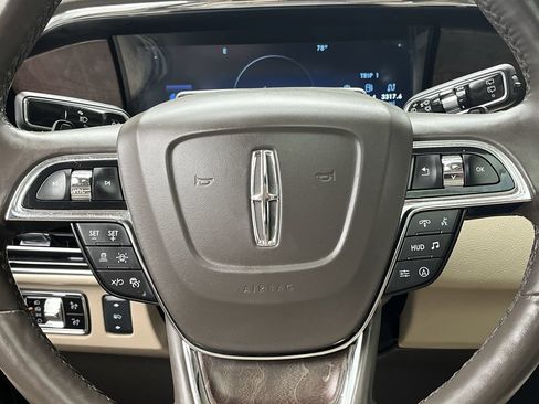 Used 2023 Lincoln Navigator L Reserve AWD/4WD image 17