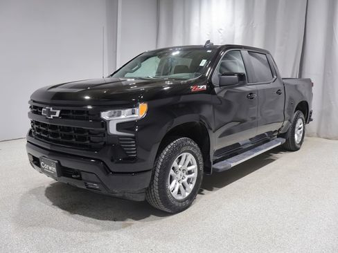 Used 2024 Chevrolet Silverado 1500 RST AWD/4WD image 6