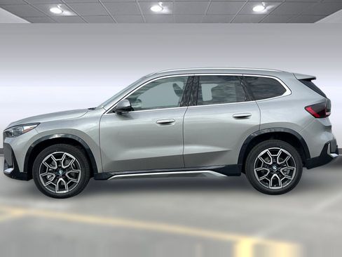 Used 2026 BMW X1 xDrive28i w/ Technology Package AWD/4WD image 2